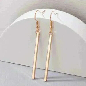 New Minimalist Gold Bar Earrings: Sleek and Simple Gold-Tone Rectangular Bar Ear